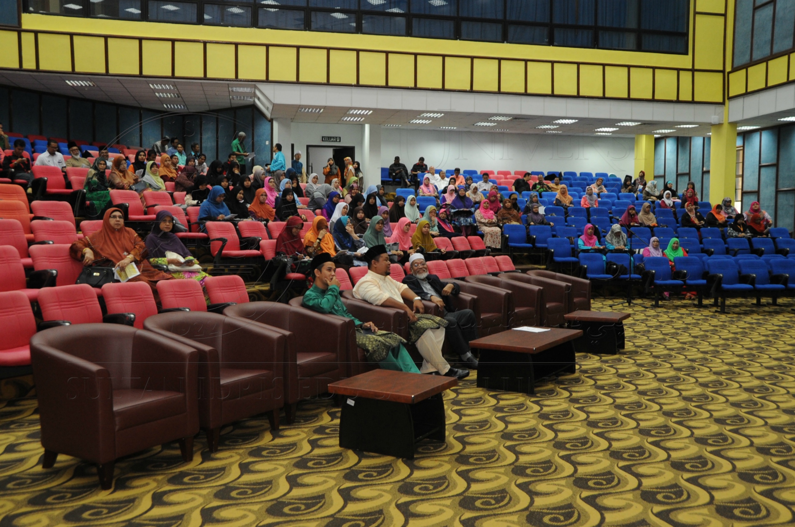 PRO 16 1 MAULIDUR HAS 7303